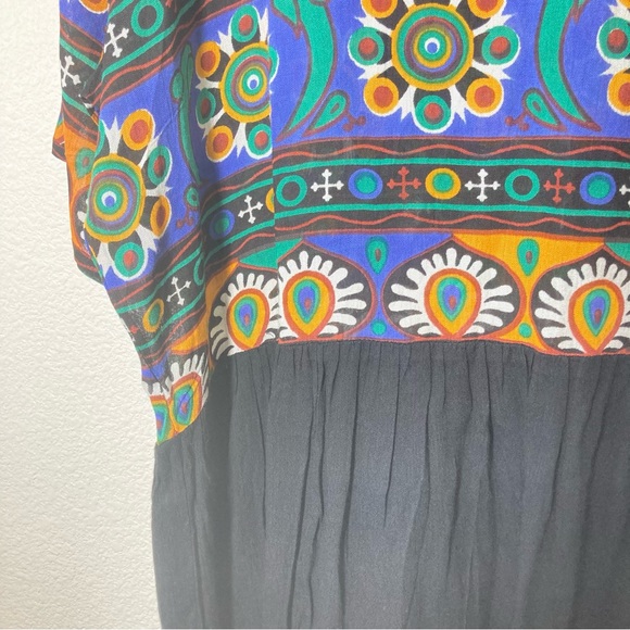 Boohoo Flowy Floral Blouse Size 18 Short Sleeves Black Colorfull Top ruffles - Picture 8 of 13